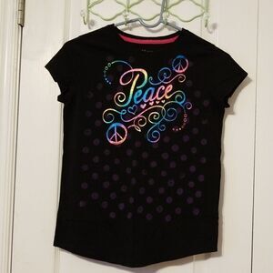 🦋3/$15💰Hanes Shirt 